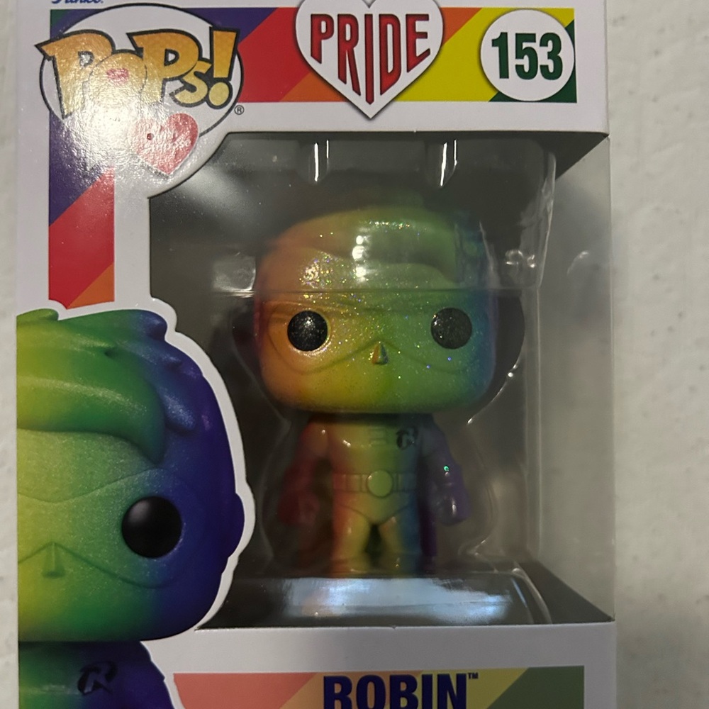 Pride Robin Funko Pop